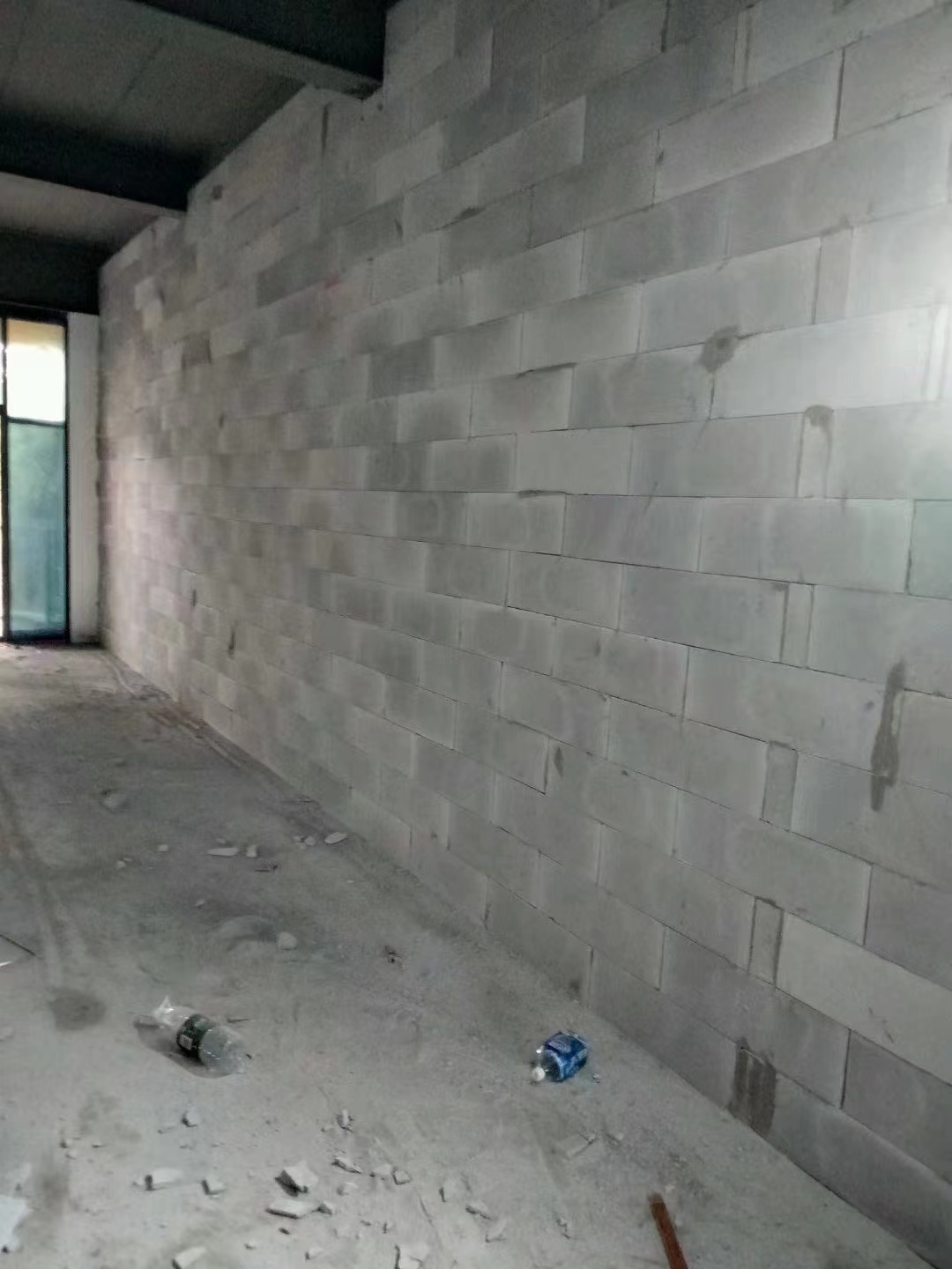 轻质砖隔墙施工场景 2